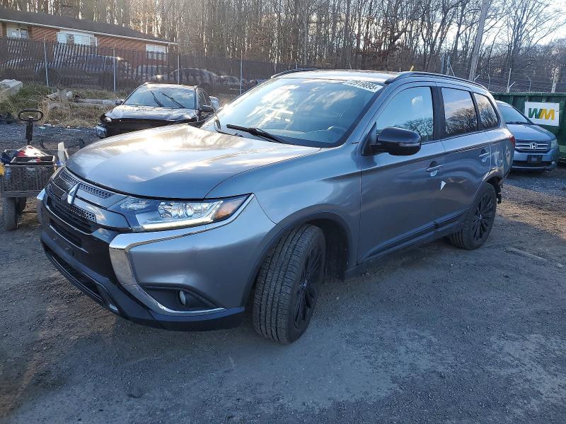MITSUBISHI OUTLANDER 2020 with VIN JA4AD3A39LJ000204 - Photo from auction
