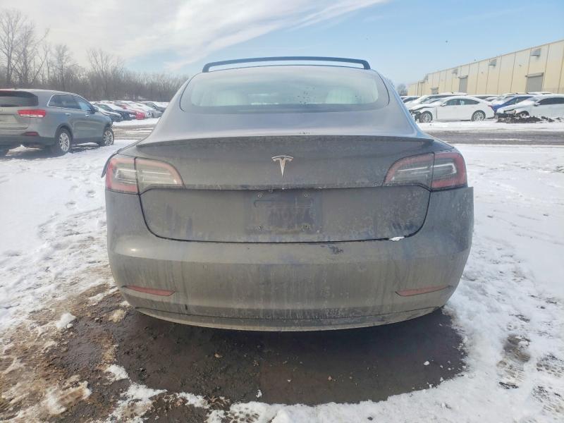 Photo 6 from auction – 2018 TESLA MODEL 3 with VIN 5YJ3E1EB5JF074385