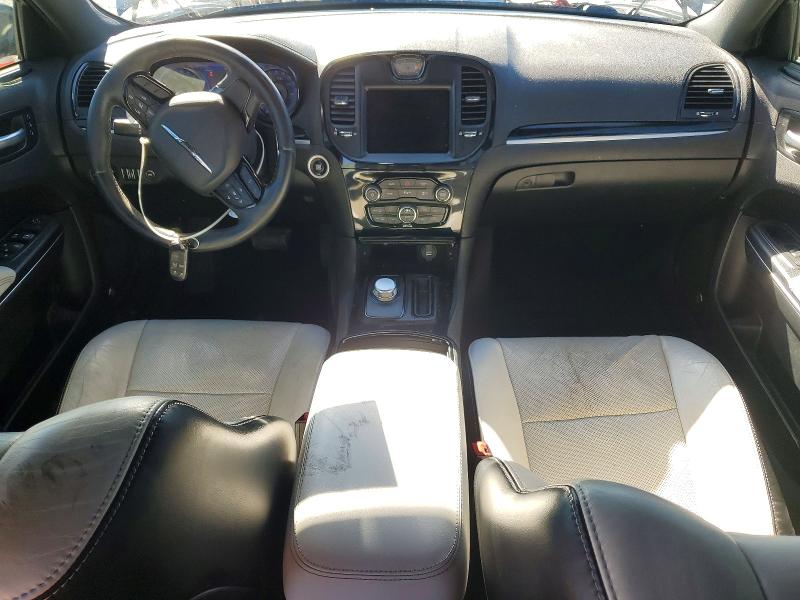Photo 8 from auction – 2017 CHRYSLER 300 with VIN 2C3CCABGXHH541704