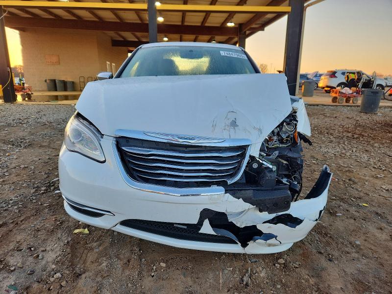 Photo 5 from auction – 2012 CHRYSLER 200 LIMITE with VIN 1C3CCBCG6CN308035