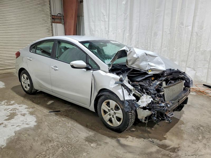 Photo 4 from auction – 2017 KIA FORTE LX with VIN 3KPFL4A79HE052508