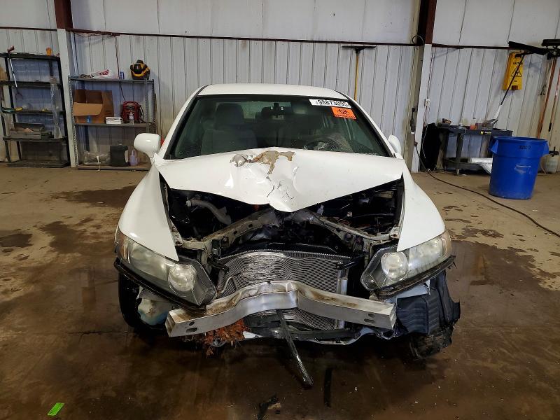 Photo 5 from auction – 2011 HONDA CIVIC LX with VIN 2HGFA1F58BH533102