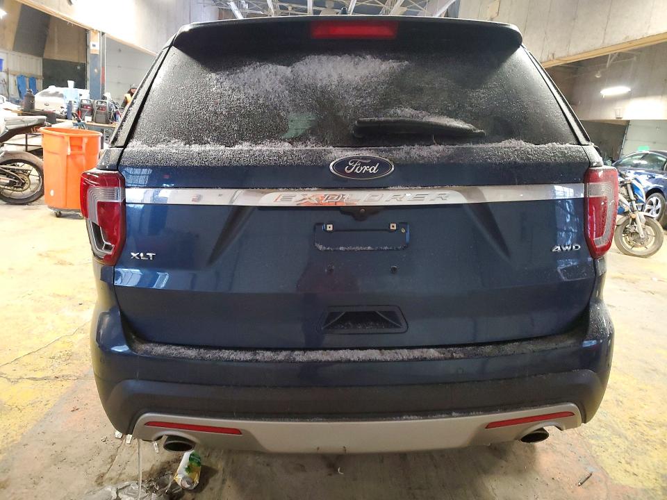 Photo 6 from auction – 2017 FORD EXPLORER with VIN 1FM5K8D80HGD71978