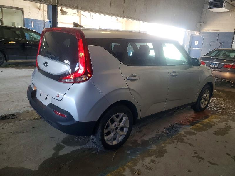 Photo 3 from auction – 2020 KIA SOUL with VIN KNDJ23AU0L7001517