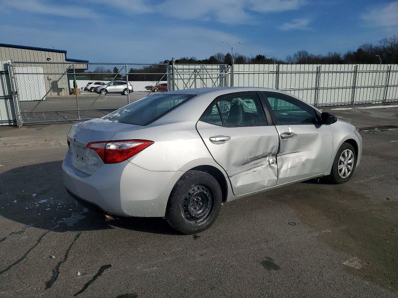 Photo 3 from auction – 2015 TOYOTA COROLLA L with VIN 2T1BURHE0FC364077