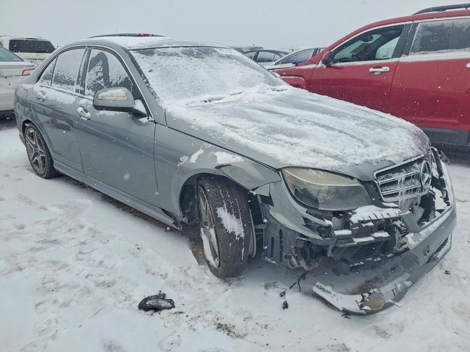 Photo 4 from auction – 2009 MERCEDES-BENZ C with VIN WDDGF77X99F237577