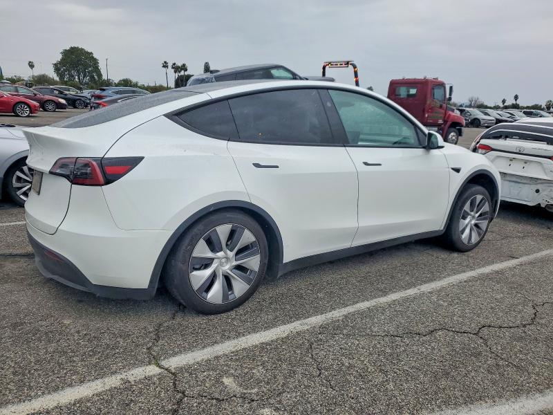 Photo 3 from auction – 2024 TESLA MODEL Y with VIN 7SAYGDED7RF096969