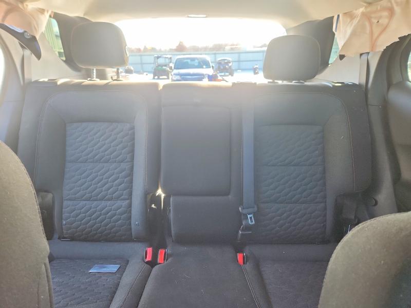 Photo 10 from auction – 2018 CHEVROLET EQUINOX LT with VIN 2GNAXSEV5J6252830