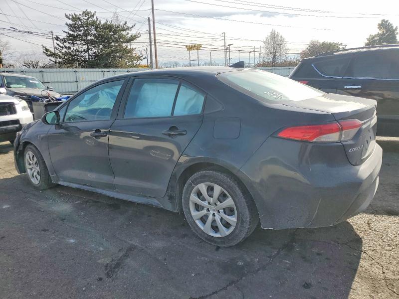 Photo 2 from auction – 2021 TOYOTA COROLLA LE with VIN 5YFEPMAE2MP184307