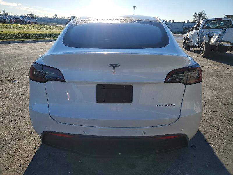 Photo 6 from auction – 2022 TESLA MODEL Y with VIN 7SAYGDEE3NF346582
