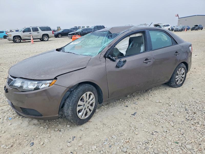 KIA FORTE EX 2013 with VIN KNAFU4A21D5723867 - Photo from auction