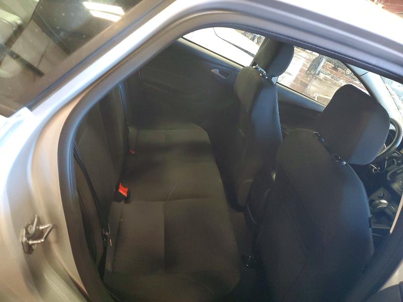 Photo 10 from auction – 2015 FORD FOCUS SE with VIN 1FADP3F23FL270571