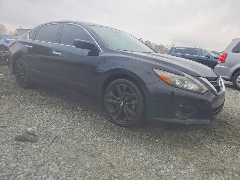 Photo 4 from auction – 2017 NISSAN ALTIMA 2.5 with VIN 1N4AL3AP1HC191646