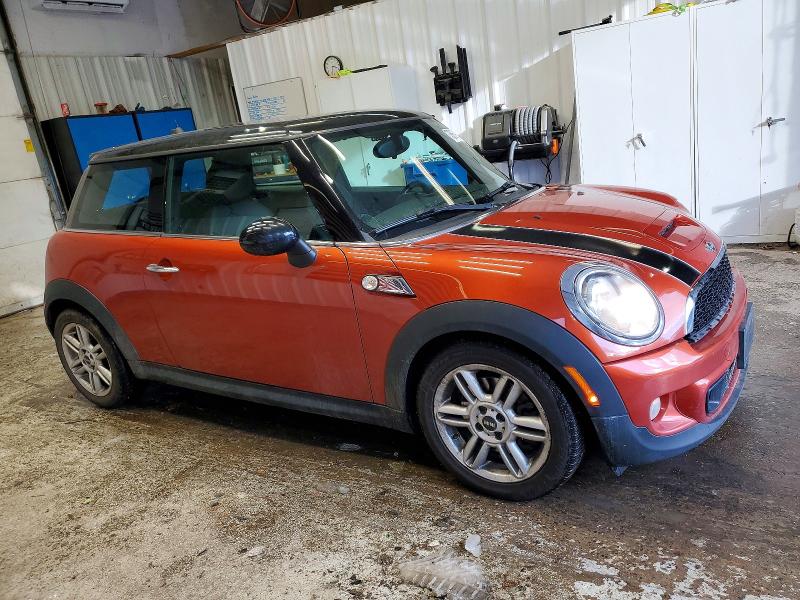 Photo 4 from auction – 2011 MINI COOPER S with VIN WMWSV3C56BTY11206