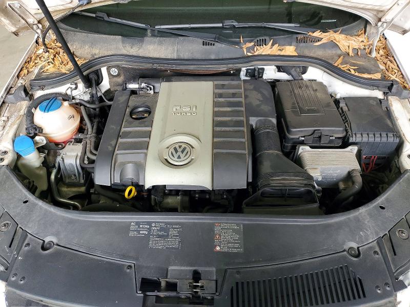 Photo 11 from auction – 2008 VOLKSWAGEN PASSAT with VIN WVWLK73CX8E080640