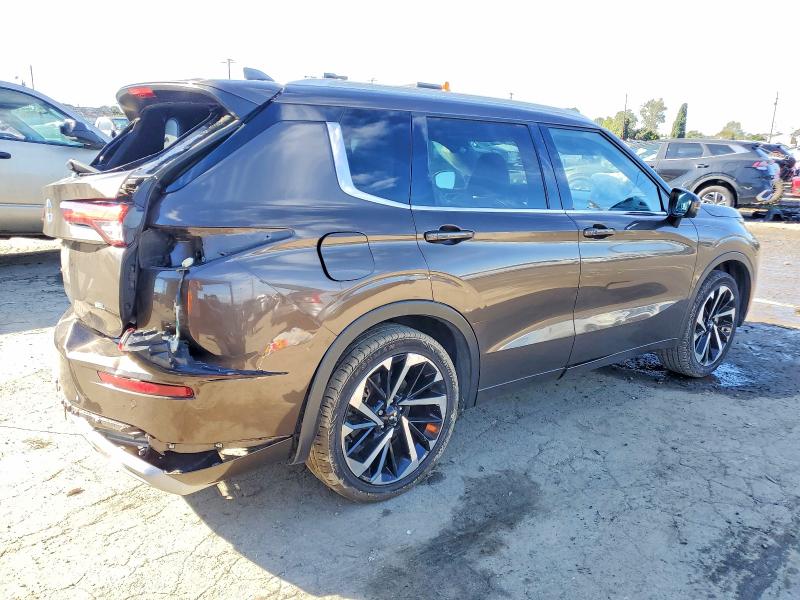 Photo 3 from auction – 2022 MITSUBISHI OUTLANDER with VIN JA4J3VA82NZ086793