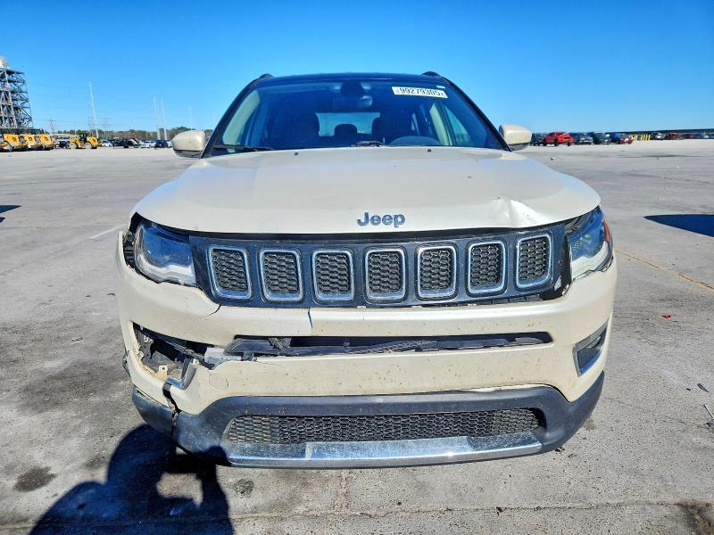 Photo 5 from auction – 2019 JEEP COMPASS with VIN 3C4NJDCB2KT818360