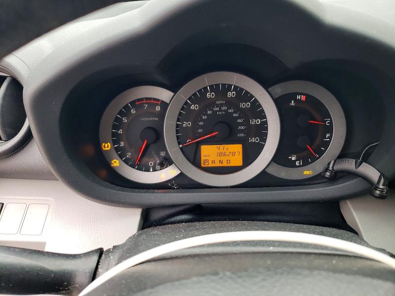 Photo 9 from auction – 2011 TOYOTA RAV4 with VIN 2T3BF4DV0BW176419