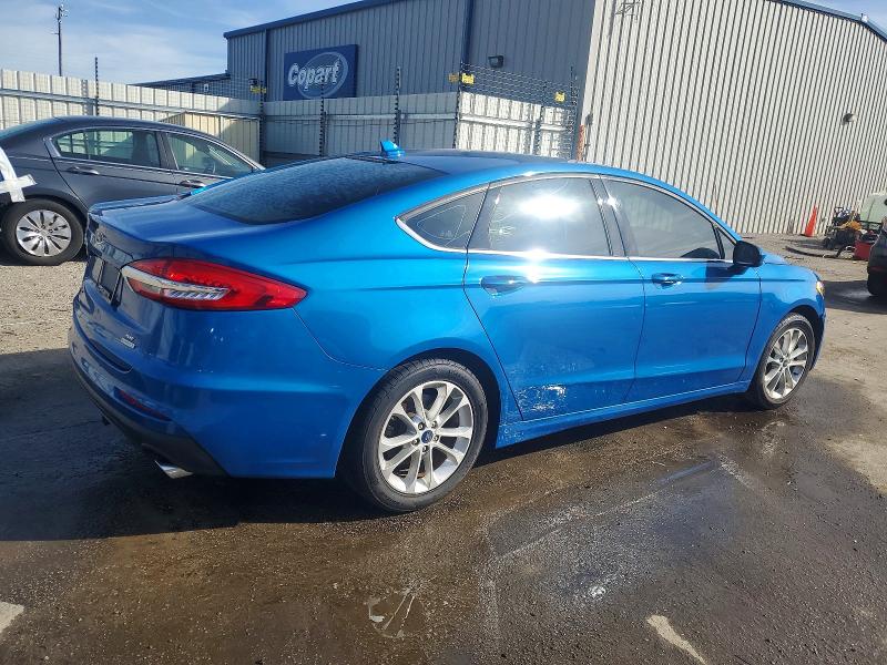 Photo 3 from auction – 2019 FORD FUSION SE with VIN 3FA6P0HD4KR192982