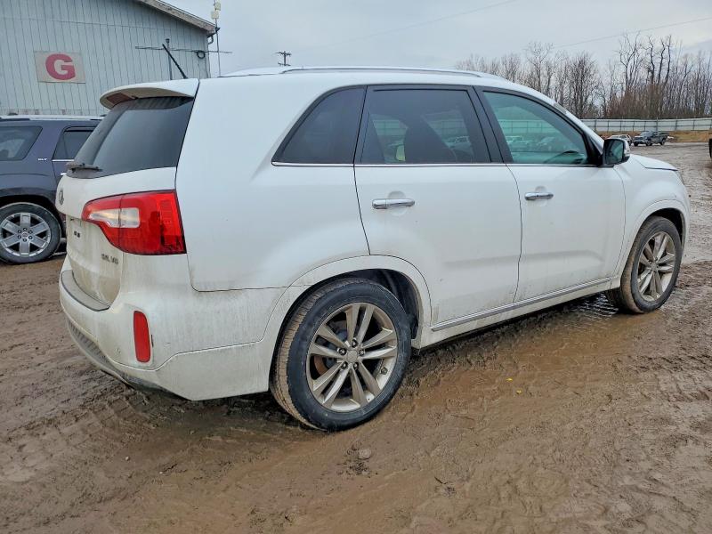 Photo 3 from auction – 2015 KIA SORENTO SX with VIN 5XYKW4A73FG600508