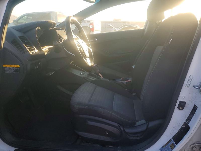 Photo 7 from auction – 2016 KIA FORTE EX with VIN KNAFX5A86G5598533