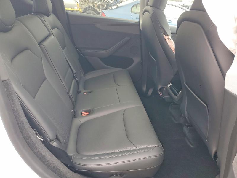 Фото 11 с аукциона – 2026 TESLA MODEL Y с VIN 7SAYGDED9TA475895
