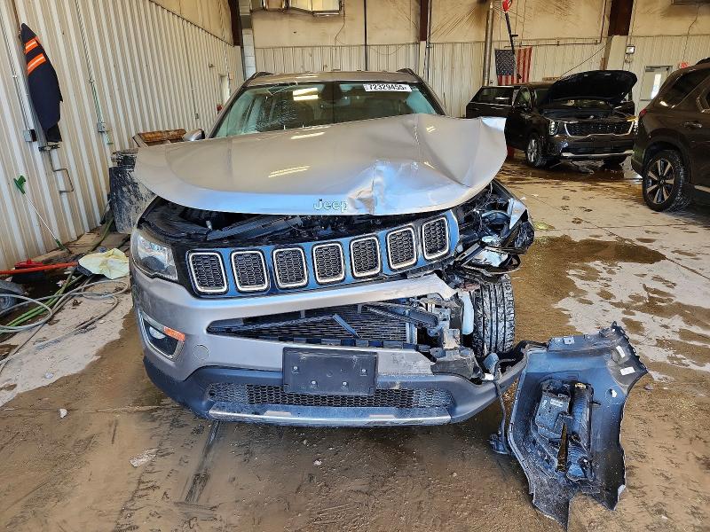 Photo 5 from auction – 2020 JEEP COMPASS with VIN 3C4NJDCB6LT215543