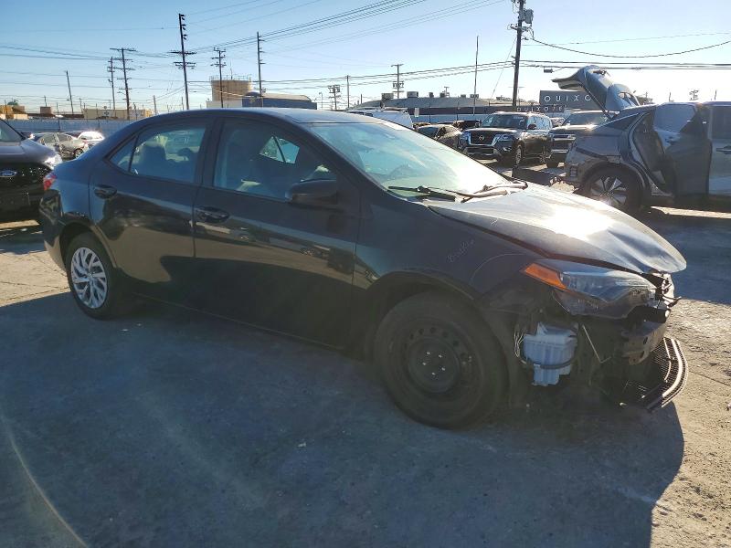 Foto 4 de la subasta – 2018 TOYOTA COROLLA con VIN 5YFBURHE5JP841966