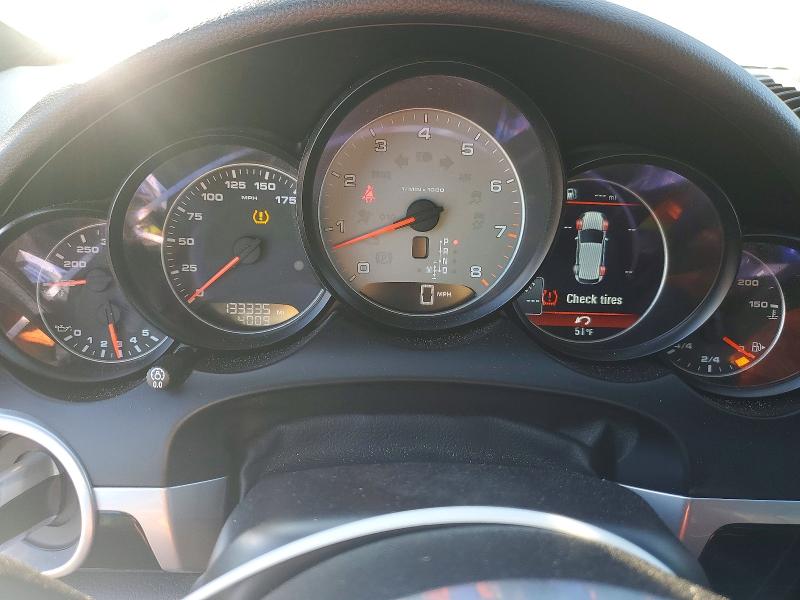 Photo 9 from auction – 2016 PORSCHE CAYENNE S with VIN WP1AB2A27GLA93648