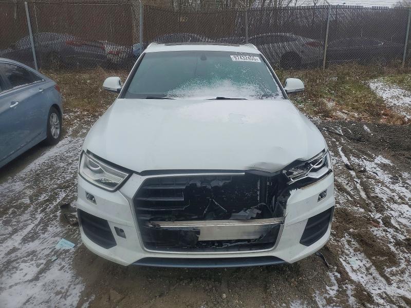 Photo 5 from auction – 2016 AUDI Q3 with VIN WA1EFCFS7GR024598