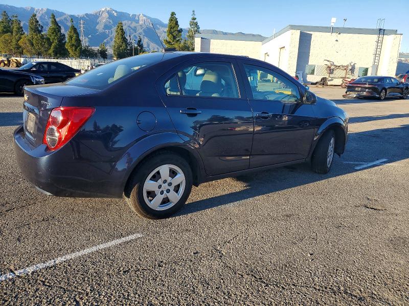 Photo 3 from auction – 2015 CHEVROLET SONIC LS with VIN 1G1JA5SGXF4128555