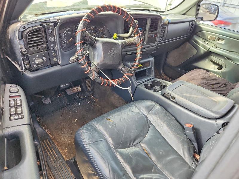 Photo 8 from auction – 2002 CHEVROLET AVALANCHE with VIN 3GNEC13T32G119837