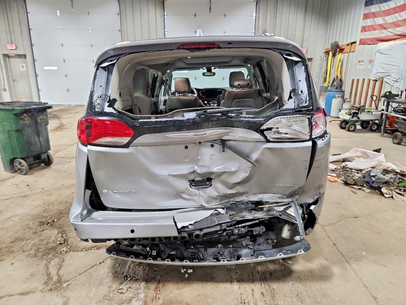 Photo 6 from auction – 2019 CHRYSLER PACIFICA L with VIN 2C4RC1GGXKR731227