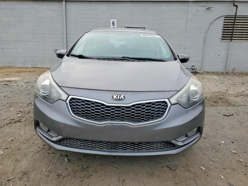 Photo 5 from auction – 2015 KIA FORTE EX with VIN KNAFX5A82F5389854