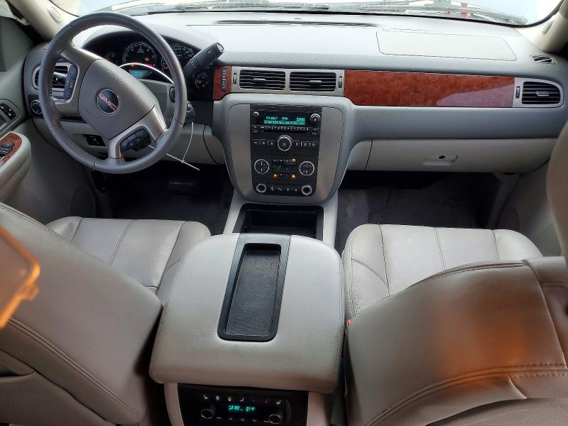 Photo 8 from auction – 2009 GMC YUKON with VIN 1GKFK33009R218681