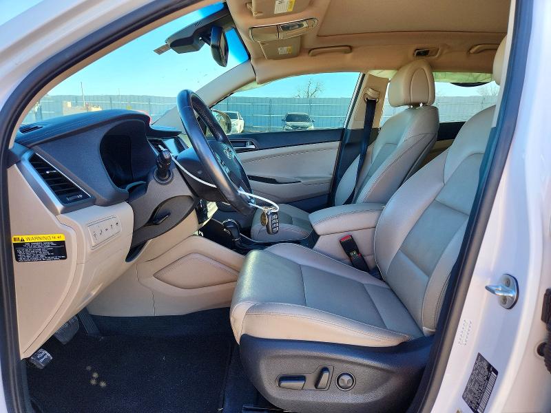 Photo 7 from auction – 2016 HYUNDAI TUCSON LIM with VIN KM8J33A27GU149680