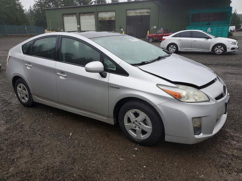 Photo 4 from auction – 2011 TOYOTA PRIUS with VIN JTDKN3DU2B0323381