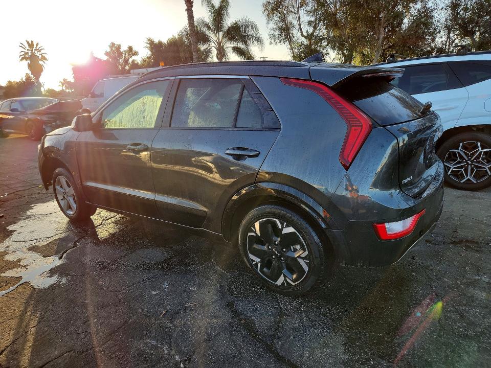Photo 2 from auction – 2023 KIA NIRO WIND with VIN KNDCR3L17P5034426
