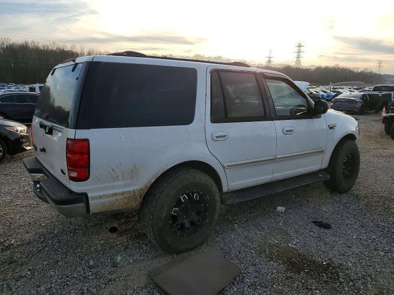 Photo 3 from auction – 2001 FORD EXPEDITION with VIN 1FMRU15W31LB16710
