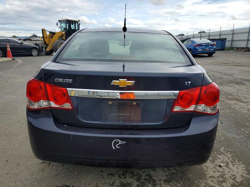 Photo 6 from auction – 2014 CHEVROLET CRUZE LT with VIN 1G1PC5SB6E7384486