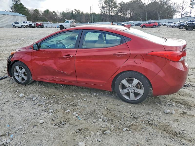 Photo 2 from auction – 2011 HYUNDAI ELANTRA GL with VIN KMHDH4AE2BU142272