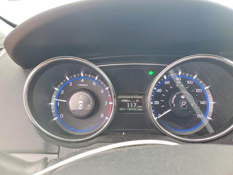 Photo 9 from auction – 2013 HYUNDAI SONATA with VIN 5NPEB4AC7DH803994