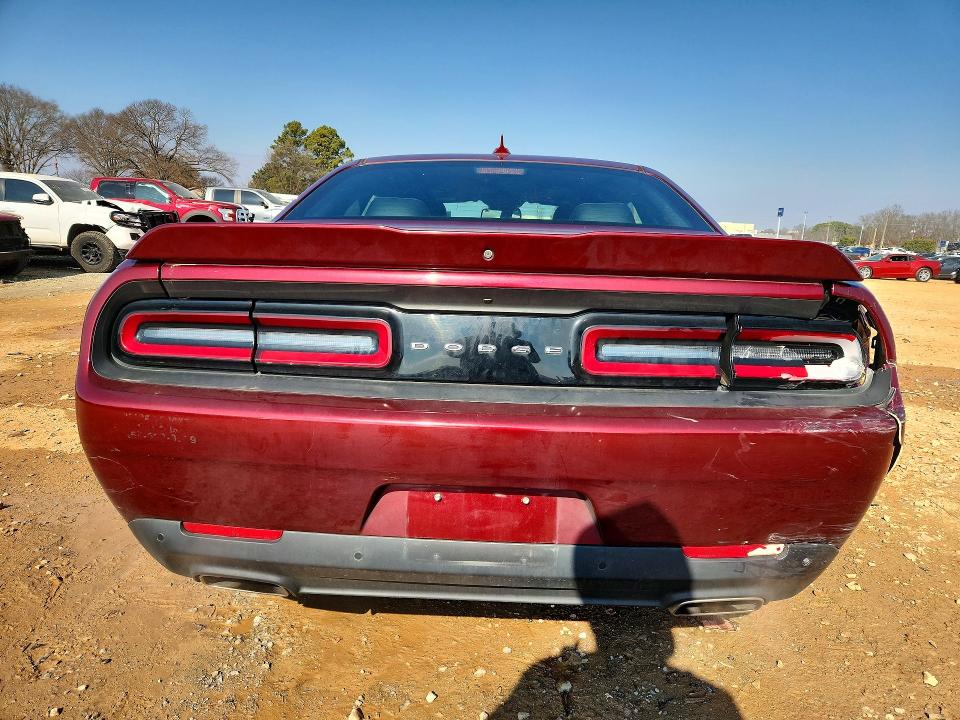 Photo 6 from auction – 2019 DODGE CHALLENGER with VIN 2C3CDZJG2KH621423