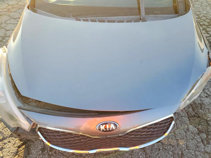 Photo 11 from auction – 2016 KIA FORTE LX with VIN KNAFX4A63G5592276