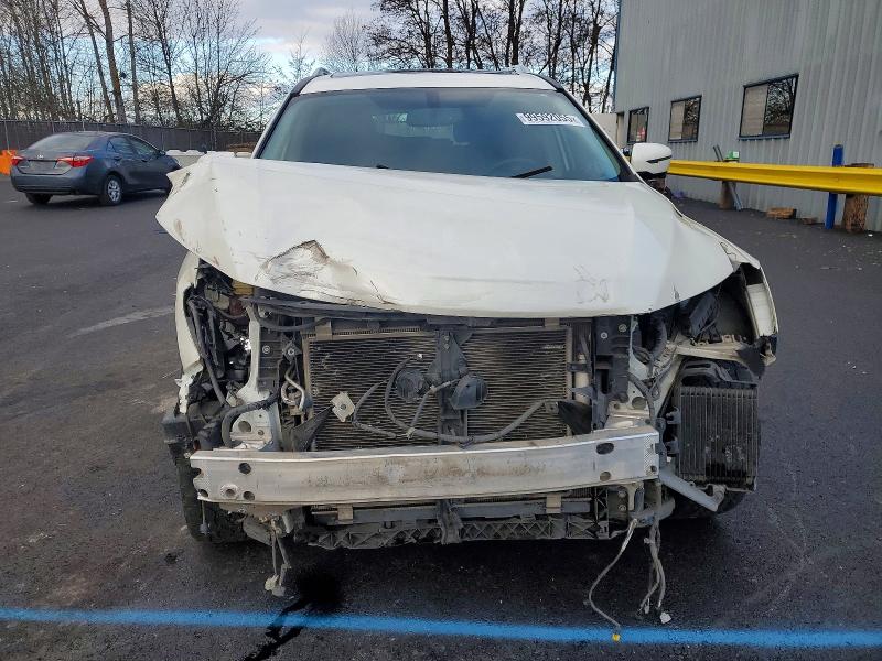 Photo 5 from auction – 2017 NISSAN PATHFINDER with VIN 5N1DR2MM3HC633355