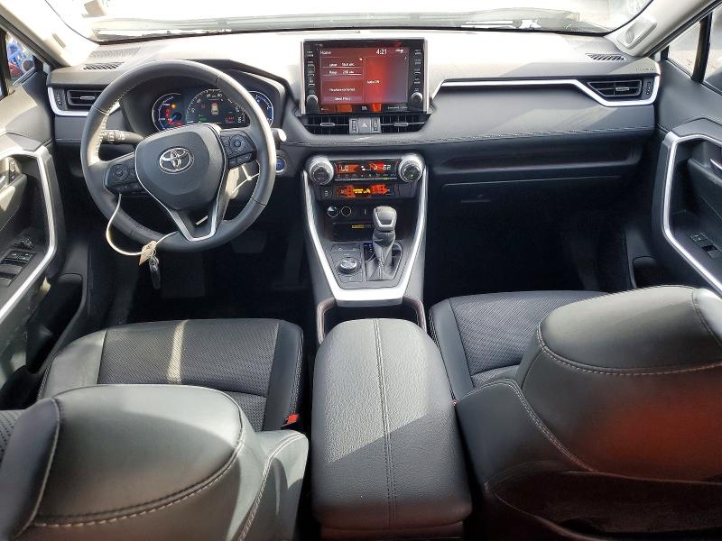 Photo 8 from auction – 2022 TOYOTA RAV4 LIMIT with VIN 4T3D6RFV2NU075700
