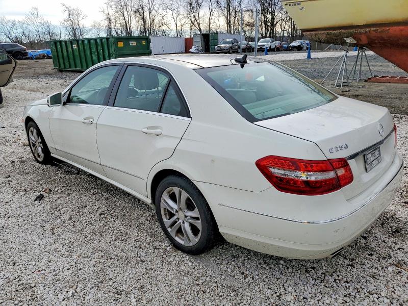 Photo 2 from auction – 2011 MERCEDES-BENZ E 350 with VIN WDDHF5GB3BA505880
