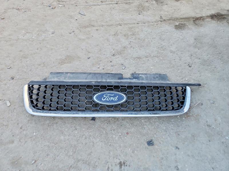 Photo 13 from auction – 2004 FORD ESCAPE XLT with VIN 1FMCU03174KA98150