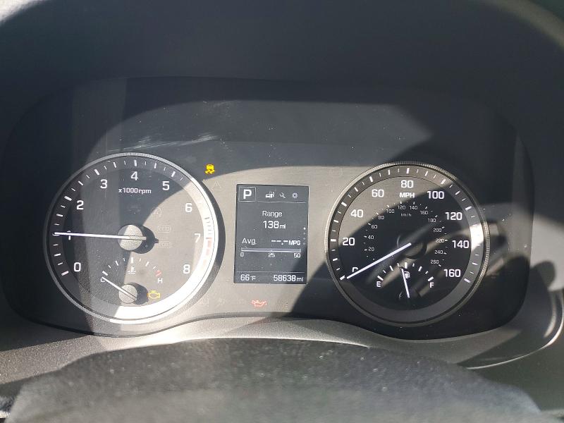 Photo 9 from auction – 2017 HYUNDAI TUCSON LIM with VIN KM8J33A24HU496529