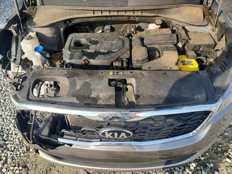 Photo 12 from auction – 2019 KIA SORENTO with VIN 5XYPG4A38KG477086